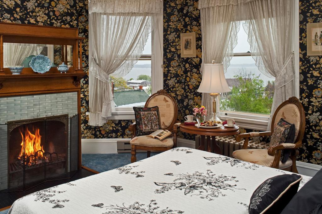 Old Rittenhouse Inn Bayfield Δωμάτιο φωτογραφία