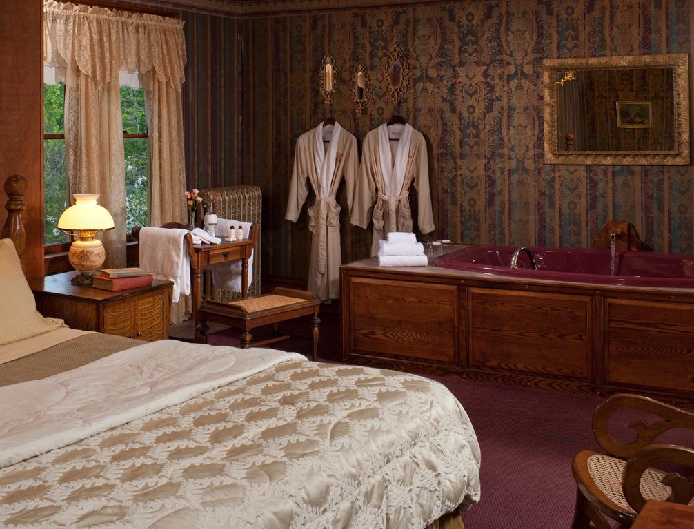 Old Rittenhouse Inn Bayfield Δωμάτιο φωτογραφία