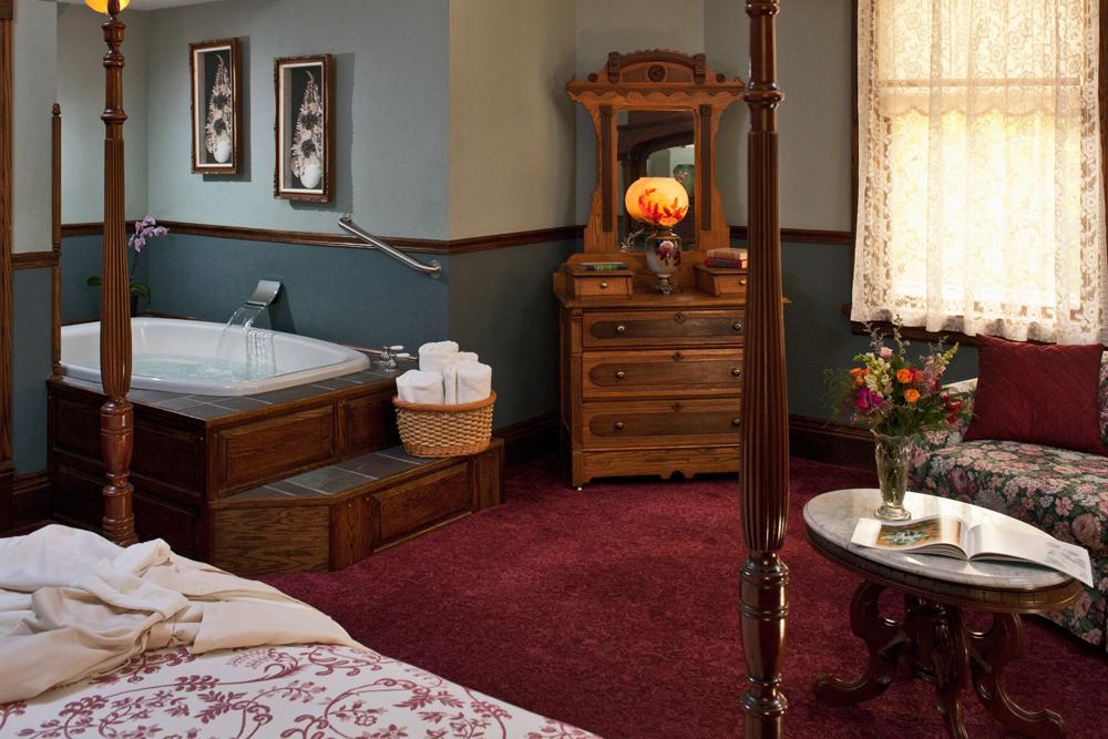 Old Rittenhouse Inn Bayfield Εξωτερικό φωτογραφία
