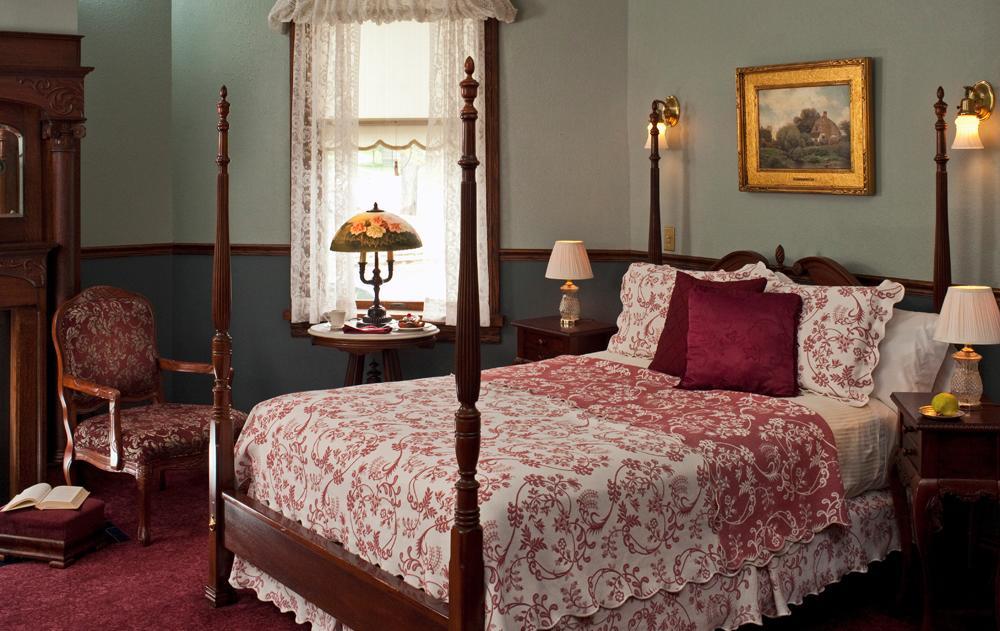 Old Rittenhouse Inn Bayfield Εξωτερικό φωτογραφία